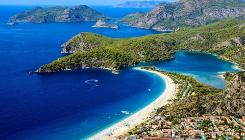 Fethiye Ölüdeniz Plajı: Mavi Lagün ve Türkiye'nin Cennet Köşesi